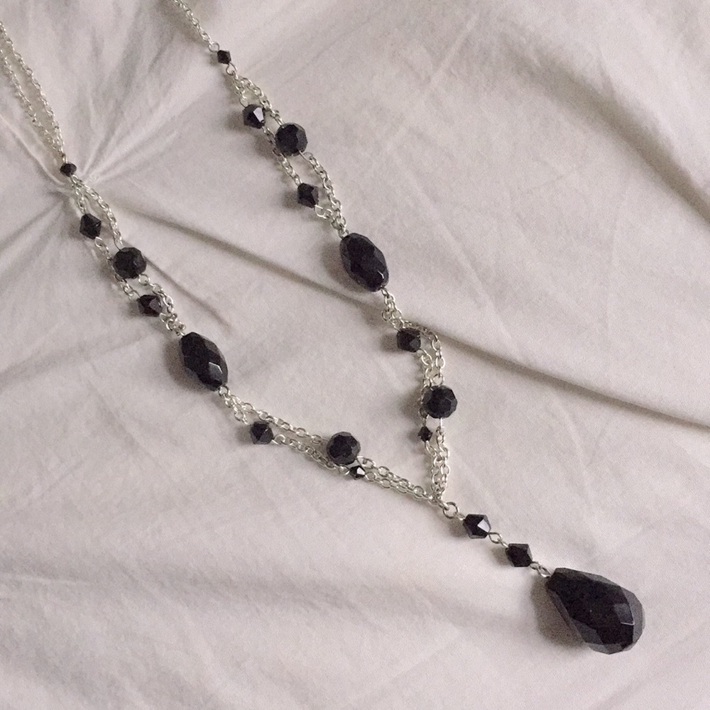 Black faceted jewel drop necklace